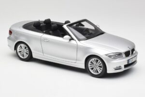 BMW 135i E88 Kabriolet Titan Srebrna Kyosho 1:18 80430427021 Kovina – slika 6 od 8