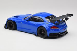 BMW Z4 E89 GT3 Le Mans Modra Minichamps 1:18 151122302 Kovina – slika 5 od 6