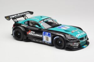 BMW Z4 E89 GT3 BMW Team Vita4one #18 J. Klingmann / M. Wittmann ADAC 24 Hours Nurburgring 2012 Minichamps 1:18 151122318 Kovi – slika 4 od 6