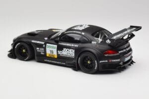 BMW Z4 E89 GT3 #19 Pixum C. Hurtgen / D. Baumann Spa 24 Hours Winner 2013 Minichamps 1:18 151132399 Kovina – slika 5 od 6