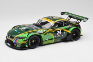 BMW Z4 E89 GT3 #24 Saudi Falcons K. Al Faisal / A. Binladen Dubai 24 Hours 2013 Minichamps 1:18 151132324 Kovina