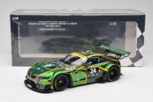 BMW Z4 E89 GT3 #24 Saudi Falcons K. Al Faisal / A. Binladen Dubai 24 Hours 2013 Minichamps 1:18 151132324 Kovina – slika 6 od 6