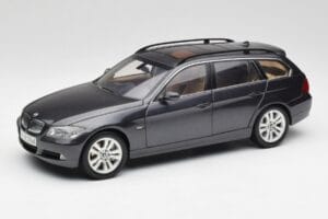 BMW 330i E91 Touring Temno Siva Kyosho 1:18 80430394360 Kovina