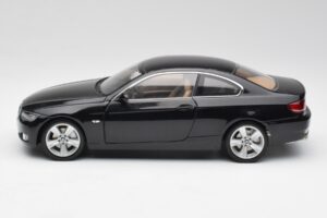 BMW 3 E92 Coupe Črn Kyosho 1:18 80430407222 Kovina – slika 4 od 8