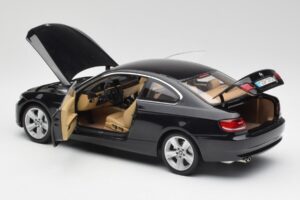 BMW 3 E92 Coupe Črn Kyosho 1:18 80430407222 Kovina – slika 5 od 8