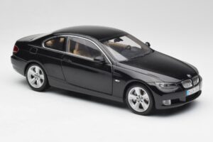 BMW 3 E92 Coupe Črn Kyosho 1:18 80430407222 Kovina – slika 6 od 8