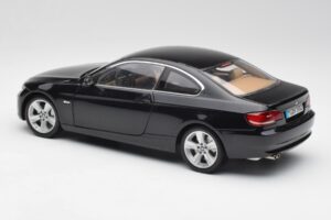 BMW 3 E92 Coupe Črn Kyosho 1:18 80430407222 Kovina – slika 7 od 8