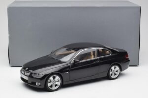 BMW 3 E92 Coupe Črn Kyosho 1:18 80430407222 Kovina – slika 8 od 8