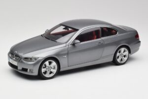 BMW 330i E92 Coupe Siva Metalik Kyosho 1:18 80430407220 Kovina