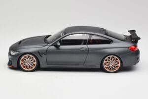 BMW M4 F82 GTS Frozen Siv Minichamps 1:18 80432411555 Kovina – slika 4 od 8
