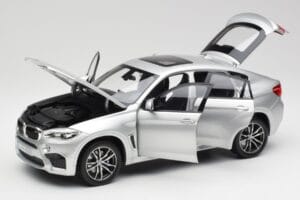 BMW X6 M F86 Srebrn Norev 1:18 183200 Kovina – slika 2 od 8