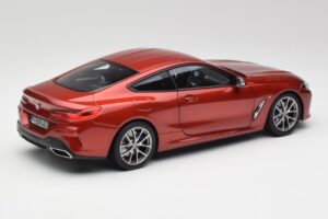 BMW M850i G15 Oranžna Metallic Norev 1:18 183285 Kovina – slika 3 od 8