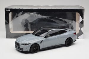 BMW M4 G82 Brooklyn Siva Minichamps 1:18 155020124 Kovina – slika 6 od 6