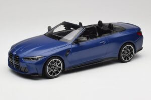 BMW M4 G82 Kabriolet Frozen Portimao Blue Minichamps 1:18 155021030 Kovina