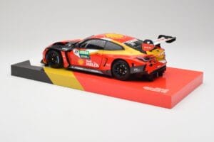 BMW M4 GT3 G82 #31 S. van der Linde Team Schubert DTM Champion 2022 Minichamps 1:18 113222331 Kovina – slika 7 od 8
