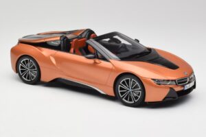 BMW i8 Roadster E-Baker Minichamps 1:18 80432454784 Kovina – slika 4 od 6
