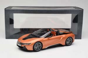 BMW i8 Roadster E-Baker Minichamps 1:18 80432454784 Kovina – slika 6 od 6