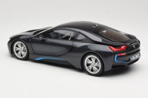 BMW i8 Sophisto Grey Minichamps 1:18 80432336842 Kovina – slika 7 od 8