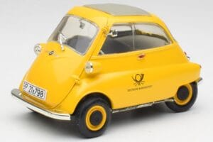 BMW Isetta 250 Deutsche Bundespost Revell 1:18 925 Kovina