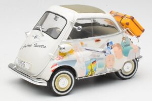 BMW Isetta 250 Revell 1:18 8828 Kovina