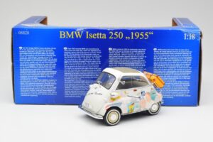 BMW Isetta 250 Revell 1:18 8828 Kovina – slika 8 od 8