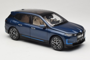 BMW iX Blue Metallic Minichamps 1:18 110023100 Kovina – slika 6 od 8