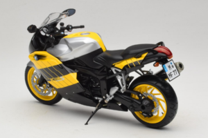 BMW K1200S Rumena Črn Minichamps 1:10 80430309224 Kovina – slika 7 od 8