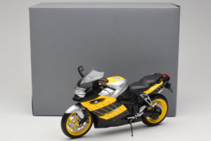 BMW K1200S Rumena Črn Minichamps 1:10 80430309224 Kovina – slika 8 od 8