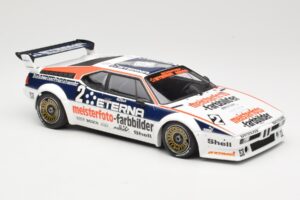BMW M1 Schnitzer #2 H-J. Stuck Winner Deutsche Automobil Rennsport Trophy Zolder 1982 Minichamps 1:18 155822902 Kovina – slika 4 od 6