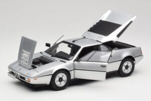 BMW M1 Srebrna Metalik Norev 1:18 183226 Kovina – slika 2 od 8