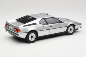 BMW M1 Srebrna Metalik Norev 1:18 183226 Kovina – slika 3 od 8