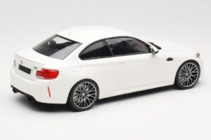 BMW M2 Competition F87 Bela Minichamps 1:18 155028000 Kovina – slika 2 od 6