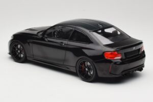 BMW M2 CS F87 Črn Metallic s črnimi platišči Minichamps 1:18 155021026 Kovina – slika 5 od 6
