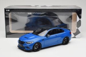 BMW M2 CS F87 Moder Metalik S Črnimi Platišči Minichamps 1:18 155021022 Kovina – slika 6 od 6