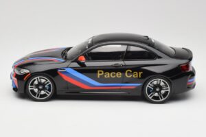 BMW M2 F87 Pace Car Minichamps 1:18 155026106 Kovina – slika 3 od 6