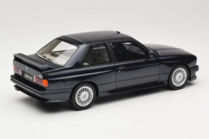 BMW M3 E30 Europameister Macau Blue Otto 1:18 OT1216 Kovina – slika 2 od 6