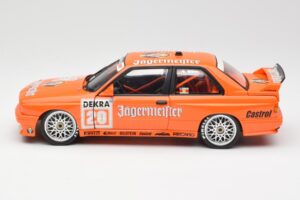 BMW M3 E30 #20 Jagermeister W. Gardner DTM 1992 Minichamps 1:18 180922020-O Kovina – slika 4 od 8