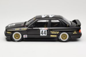 BMW M3 E30 JPS Team BMW #44 J. Richards / T. Longhurst Class Winners Bathurst 1000 1987 Minichamps 1:18 155872044 Kovina – slika 3 od 6