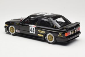 BMW M3 E30 JPS Team BMW #44 J. Richards / T. Longhurst Class Winners Bathurst 1000 1987 Minichamps 1:18 155872044 Kovina – slika 5 od 6