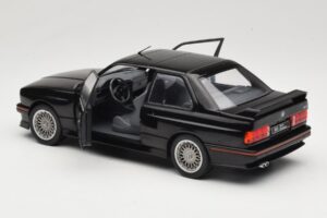 BMW M3 E30 Sport Evo Črn Solido 1:18 S1801501 Kovina – slika 5 od 8