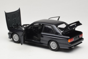 BMW M3 E30 Sport Evolution Blue Metallic Minichamps 1:18 180020308 Kovina – slika 5 od 8