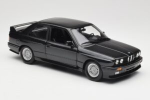 BMW M3 E30 Black Metallic Minichamps 1:18 180020306 Kovina – slika 6 od 8