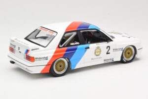 BMW M3 E30 Zackspeed #2 E. van de Poele Champion DTM 1987 Minichamps 1:18 155872002 Kovina – slika 2 od 6