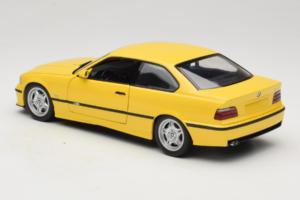 BMW M3 E36 Dakar Yellow UT Models 1:18 180022300 Kovina – slika 7 od 8