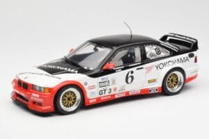 BMW M3 E36 GTR #0 B. Auberlen / M. Simo / P. Cunningham Daytona 24 Hours 1998 UT Models 1:18 39816 Kovina