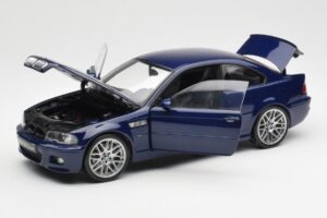 BMW M3 E46 Moder Kyosho 1:18 08503BL Kovina – slika 2 od 8
