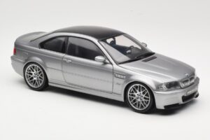 BMW M3 E46 CSL Srebrna Kyosho 1:18 08506S Kovina – slika 6 od 8