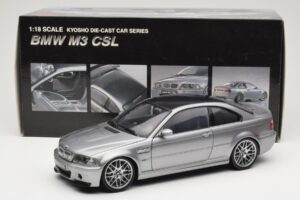 BMW M3 E46 CSL Srebrna Kyosho 1:18 08506S Kovina – slika 8 od 8