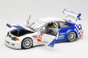 BMW M3 E46 GTR #42 J. Lehto / P. Ekblom ALMS 2001 Minichamps 1:18 100012142 Kovina – slika 2 od 8