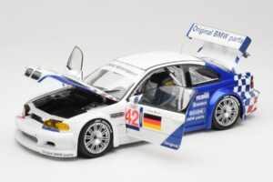 BMW M3 E46 GTR #42 J. Lehto / J. Muller ELMS 2001 Minichamps 1:18 100012192 Kovina – slika 2 od 8